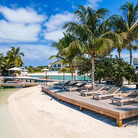 Отель South Bank Long Bay Экстерьер фото