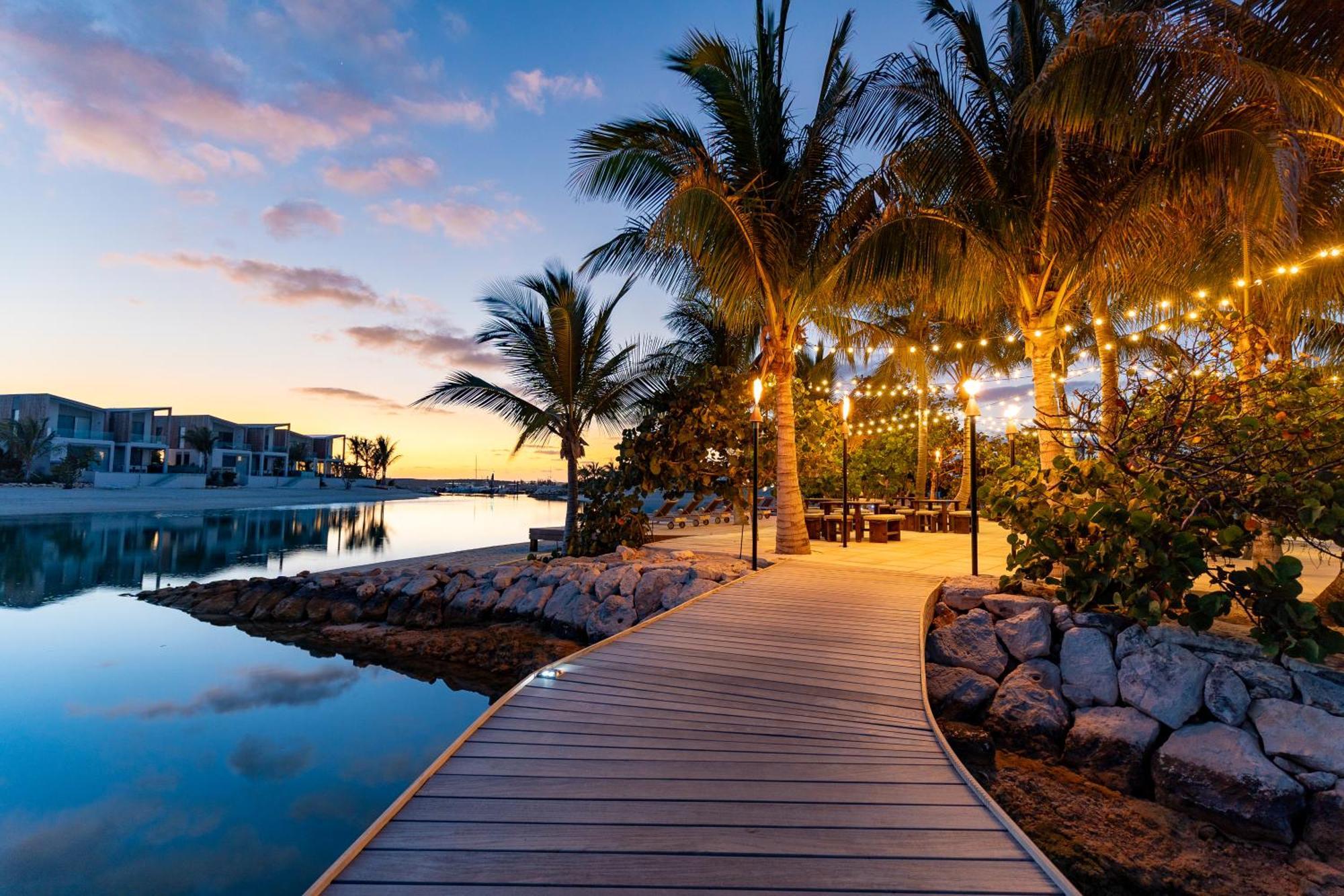 Отель South Bank Long Bay Экстерьер фото